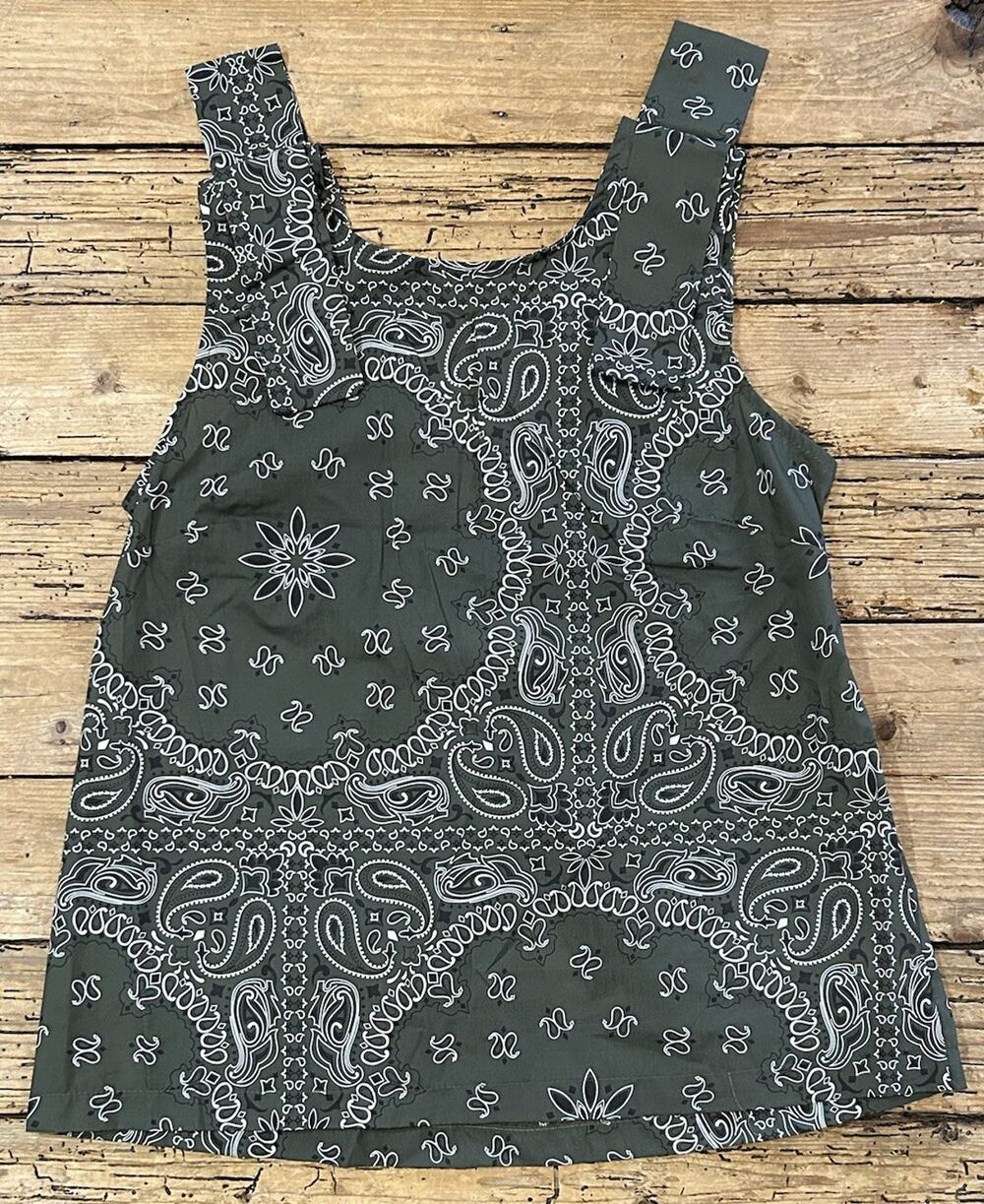 Sandro Ferrone Women’s Size L Olive Green Paisley Sleeveless Creased Blouse NWT